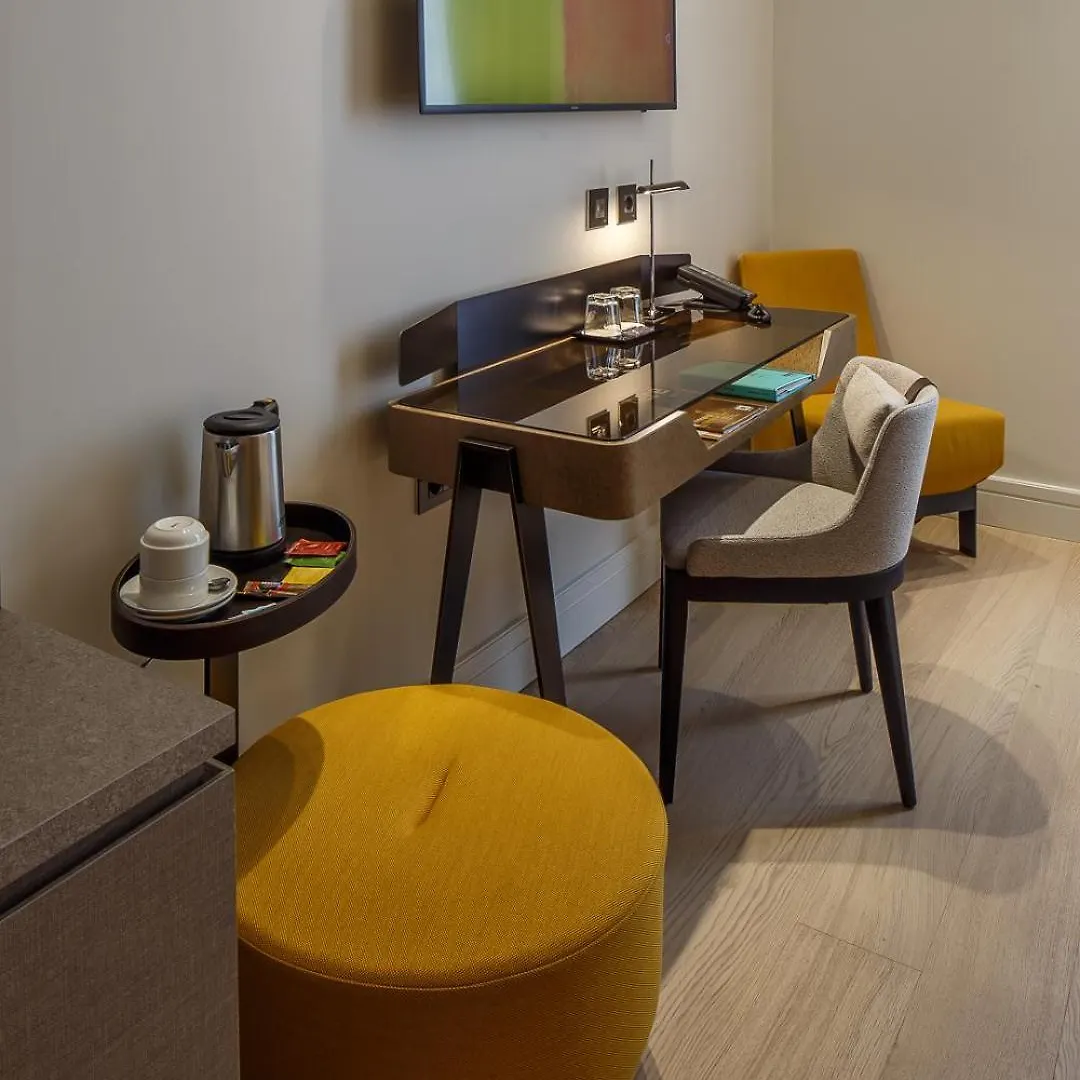 Hotel Cavour Milan